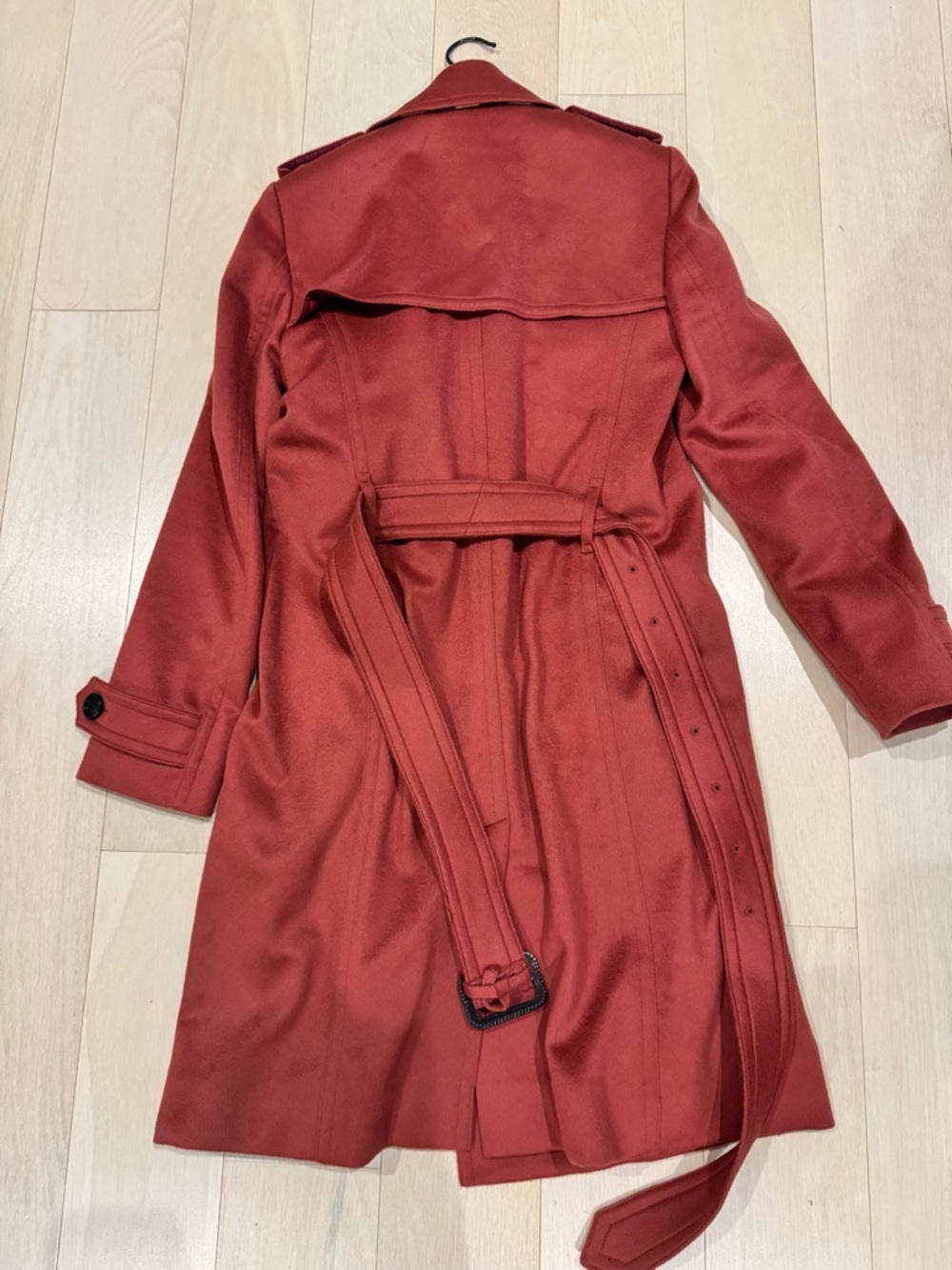 Burberry Brick-Red Cashmere Trench Coat with Belt - Picture 5 of 6